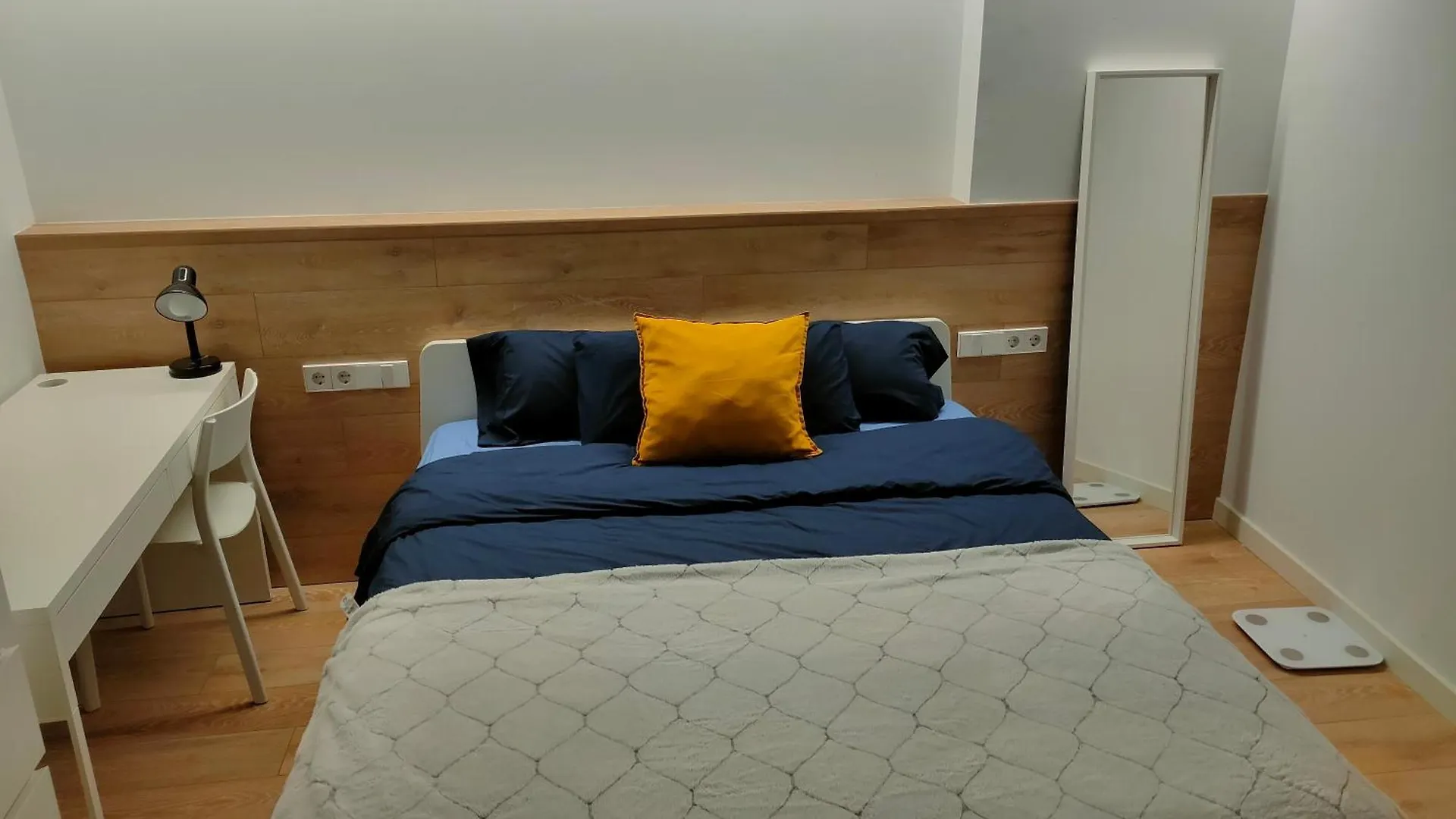 Gothic Heart Studio Hostel Barcelona Spain